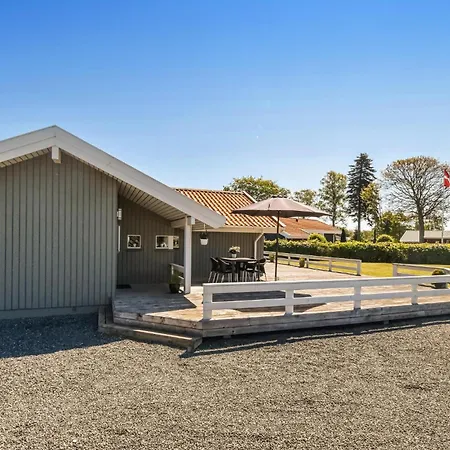 Casa vacanze Three-bedroom In *